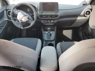 2022 Hyundai Kona SE with VIN KM8K22ABXNU796685, listed as a Copart auction lot 51304955 with 20,708 mi miles and Clean Title. Bid and sale history available at carsss.com. Image 8.