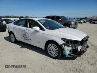 2016 Ford Fusion SE Hybrid with VIN 3FA6P0LU3GR106544, listed as a Copart auction lot 61456035 with 156,750 mi miles and Salvage title. Bid and sale history available at DreamBid. Image 4.