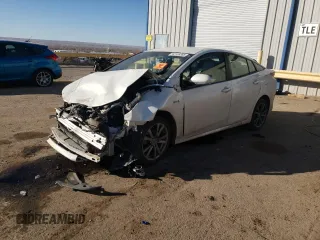2016 Toyota Prius Four with VIN JTDKARFU4G3001858, listed as a Copart auction lot 42105385 with 107,741 mi miles and Salvage Title. Bid and sale history available at carsss.com. Image 1.