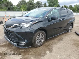 2023 Toyota Sienna XLE с VIN 5TDYRKEC5PS153293, выставлен на аукционе Copart как лот 57975785 с пробегом 26 013 миль миль и Списание • Salvage title. История ставок и продаж доступна на DreamBid. Изображение 1.