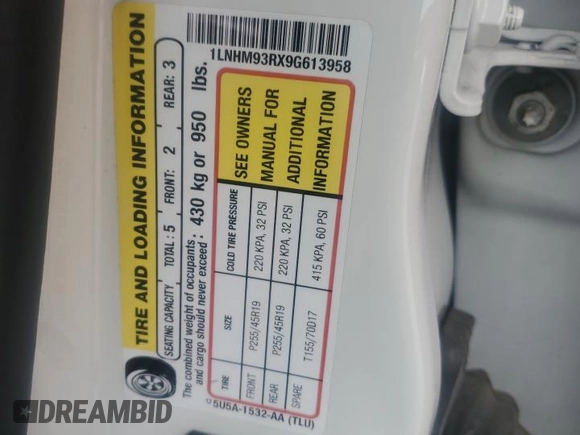 2009 Lincoln MKS with VIN 1LNHM93RX9G613958, listed as a Copart auction lot 49293785 with Not Provided miles and Salvage Title. Bid and sale history available at DreamBid. Image 12.