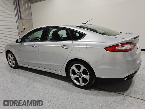 2015 Ford Fusion SE with VIN 3FA6P0H9XFR272997, listed as a Copart auction lot 54242835 with 100,529 mi miles and Clean Title. Bid and sale history available at DreamBid. Image 2.