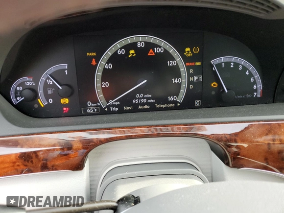 2010 Mercedes-Benz S 400 with VIN WDDNG9FB5AA303095, listed as a Copart auction lot 45981545 with 95,190 mi miles and Clean Title. Bid and sale history available at DreamBid. Image 9.