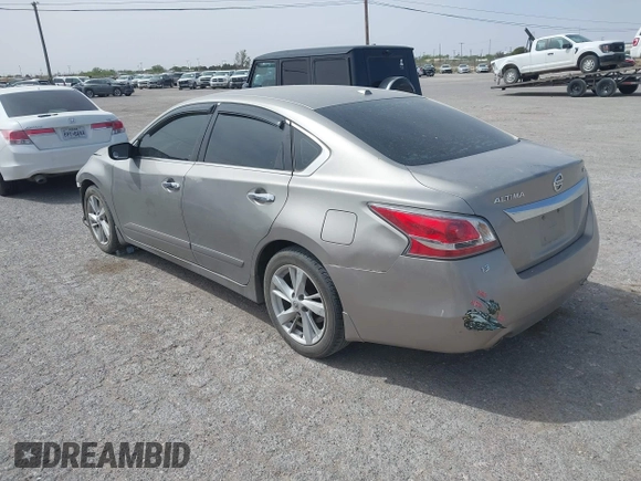 2015 Nissan Altima SV z VIN 1N4AL3APXFC123035, wystawiony jako IAAI lot #41926150 z przebiegiem 176 186 mil mil oraz . Historia ofert i sprzedaży dostępna na DreamBid. Obrazek 3.