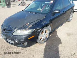 2008 Mazda 6 i Sport VE with VIN 1YVHP80C985M15978, listed as a IAAI auction lot 41740074 with 179,387 mi miles. Bid and sale history available at carsss.com. Image 6.