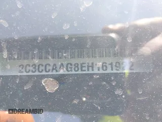 2014 Chrysler 300 z VIN 2C3CCAAG8EH161922, wystawiony jako IAAI lot #42195441 z przebiegiem 117 059 mil mil oraz . Historia ofert i sprzedaży dostępna na DreamBid. Obrazek 9.