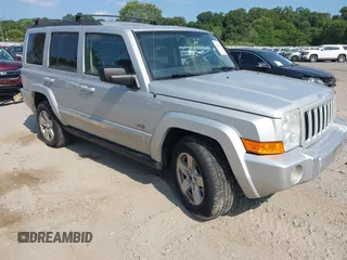 2006 Jeep Commander z VIN 1J8HG48K76C337700, wystawiony jako IAAI lot #42869420 z przebiegiem 193 609 mil mil oraz . Historia ofert i sprzedaży dostępna na DreamBid. Obrazek 1.