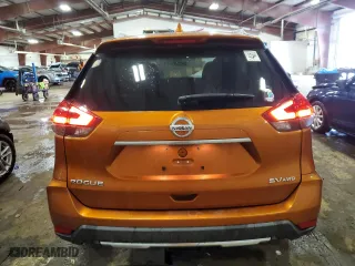 2017 Nissan Rogue SL with VIN 5N1AT2MV5HC741330, listed as a Copart auction lot 43499285 with 114,835 mi miles and Clean Title. Bid and sale history available at carsss.com. Image 6.