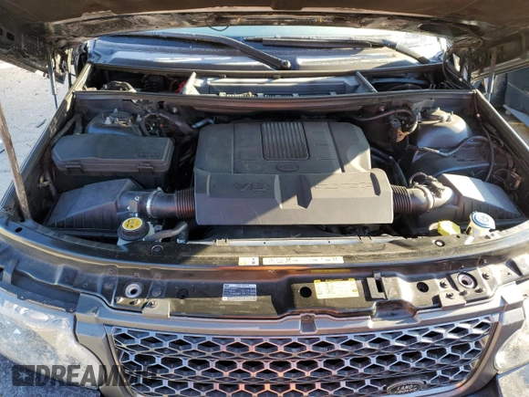 2011 Land Rover Range Rover HSE with VIN SALME1D45BA358416, listed as a Copart auction lot 44699005 with 105,737 mi miles and Salvage title. Bid and sale history available at DreamBid. Image 12.