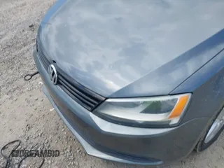 2012 Volkswagen Jetta TDI w/Premium & Nav с VIN 3VWLL7AJ0CM341353, выставлен на аукционе IAAI как лот 42206057 с пробегом 193 091 миль миль и . История ставок и продаж доступна на DreamBid. Изображение 6.