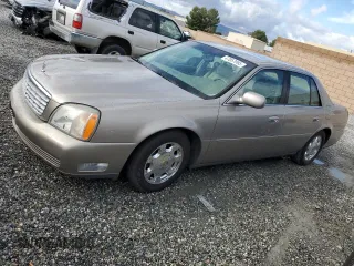 2001 Cadillac DeVille z VIN 1G6KD54Y61U248616, wystawiony jako Copart lot #47057095 z przebiegiem 110 009 mil mil oraz Czysty tytuł • Clean title. Historia ofert i sprzedaży dostępna na DreamBid. Obrazek 1.