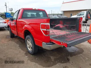 2013 Ford F-150 XL with VIN 1FTMF1CM6DKG07048, listed as a IAAI auction lot 42019058 with 123,338 mi miles and . Bid and sale history available at carsss.com. Image 3.