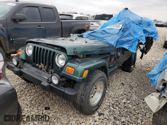 2000 Jeep Wrangler Sahara with VIN 1J4FA59SXYP785570, listed as a Copart auction lot 44707525 with 0 mi miles and Non Repairable. Bid and sale history available at carsss.com. Image 1.