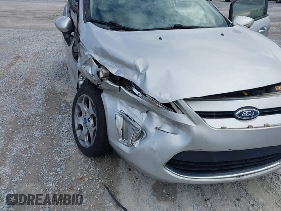 2011 Ford Fiesta SES with VIN 3FADP4FJ5BM232264, listed as a IAAI auction lot 40982622 with 184,726 mi miles. Bid and sale history available at carsss.com. Image 6.