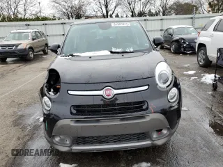 2014 FIAT 500L Trekking with VIN ZFBCFADH0EZ008008, listed as a Copart auction lot 81601874 with 91,812 mi miles and Salvage Title. Bid and sale history available at carsss.com. Image 5.