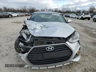 2016 Hyundai Veloster Turbo with VIN KMHTC6AE5GU275735, listed as a Copart auction lot 82707824 with 105,870 mi miles and Salvage Title. Bid and sale history available at carsss.com. Image 5.