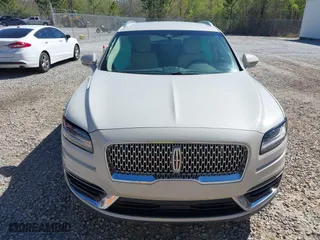 2020 Lincoln Nautilus Standard with VIN 2LMPJ6J98LBL11383, listed as a IAAI auction lot 41822835 with 36,743 mi miles. Bid and sale history available at carsss.com. Image 12.
