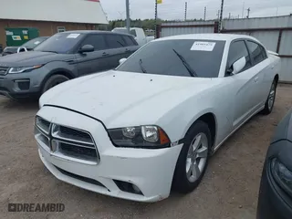 2013 Dodge Charger SXT Plus with VIN 2C3CDXHGXDH537220, listed as a IAAI auction lot 41905479 with 140,075 mi miles. Bid and sale history available at carsss.com. Image 17.