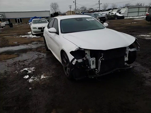 2017 Alfa Romeo Giulia Ti with VIN ZARFAECN8H7554682, listed as a Copart auction lot 44864655 with 101,473 mi miles and Salvage Title. Bid and sale history available at carsss.com. Image 11.