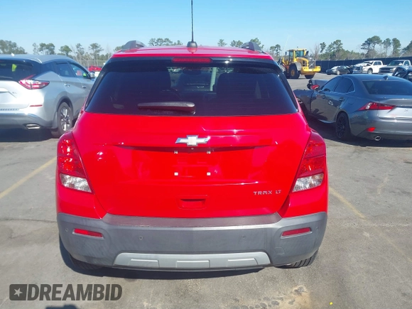 2015 Chevrolet Trax LT with VIN 3GNCJLSB8FL216708, listed as a IAAI auction lot 41646647 with 106,405 mi miles. Bid and sale history available at carsss.com. Image 16.