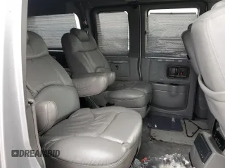 2003 Chevrolet Express Cargo YF7 Upfitter with VIN 1GBFG15T031162552, listed as a Copart auction lot 79677874 with 187,193 mi miles and Salvage title. Bid and sale history available at DreamBid. Image 12.