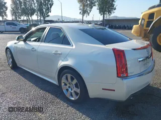 2013 Cadillac CTS Luxury с VIN 1G6DF5E59D0108028, выставлен на аукционе IAAI как лот 41956153 с пробегом 106 933 миль миль и . История ставок и продаж доступна на DreamBid. Изображение 3.