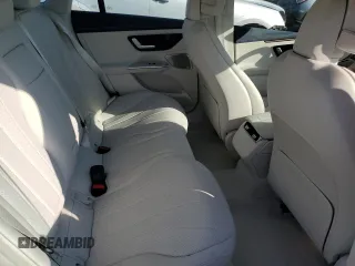 2023 Mercedes-Benz EQE 350+ z VIN W1KEG2BB0PF015574, wystawiony jako Copart lot #81789914 z przebiegiem 3 330 mil mil oraz Szkoda całkowita • Salvage title. Historia ofert i sprzedaży dostępna na DreamBid. Obrazek 10.