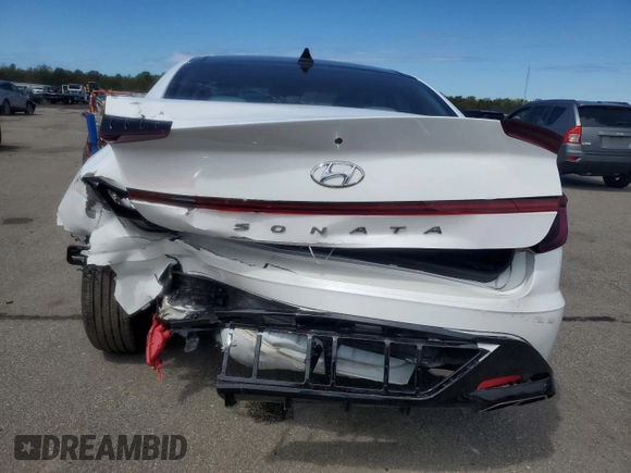 2023 Hyundai Sonata SEL z VIN KMHL14JA8PA308784, wystawiony jako Copart lot #54577405 z przebiegiem 17 213 mil mil oraz Szkoda całkowita • Salvage title. Historia ofert i sprzedaży dostępna na DreamBid. Obrazek 6.