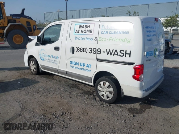 2015 Nissan NV200 SV with VIN 3N6CM0KNXFK693331, listed as a IAAI auction lot 42428684 with 158,605 mi miles and . Bid and sale history available at DreamBid. Image 3.