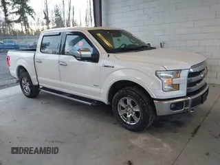 2016 Ford F-150 XLT with VIN 1FTEW1EG3GFA82524, listed as a IAAI auction lot 41512639 with 180,754 mi miles. Bid and sale history available at carsss.com. Image 1.