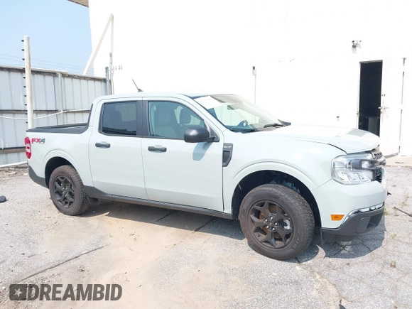 2024 Ford Maverick XLT with VIN 3FTTW8J9XRRB62805, listed as a IAAI auction lot 42337496 with 8,335 mi miles and . Bid and sale history available at DreamBid. Image 13.