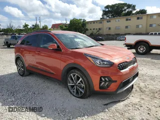 2021 Kia Niro Touring with VIN KNDCC3LC7M5463144, listed as a Copart auction lot 80680704 with 53,290 mi miles and Non Repairable. Bid and sale history available at carsss.com. Image 4.