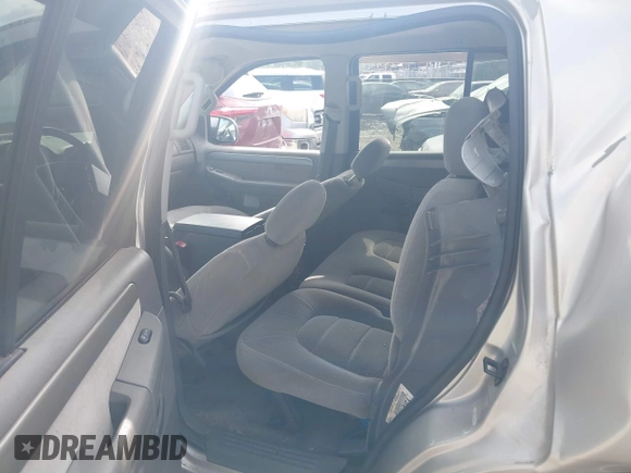 2004 Ford Explorer XLT с VIN 1FMZU63K24UC23971, выставлен на аукционе IAAI как лот 42649022 с пробегом 228 794 миль миль и . История ставок и продаж доступна на DreamBid. Изображение 8.