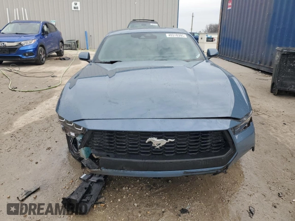2025 Ford Mustang EcoBoost with VIN 1FA6P8TH9S5104519, listed as a Copart auction lot 49318395 with 1,852 mi miles and Salvage Title. Bid and sale history available at carsss.com. Image 5.