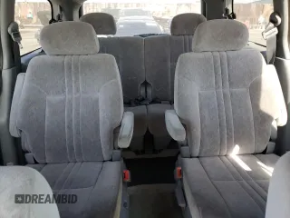 2000 Toyota Sienna LE with VIN 4T3ZF13C5YU250522, listed as a Copart auction lot 80117884 with 155,009 mi miles and Salvage Title. Bid and sale history available at carsss.com. Image 10.