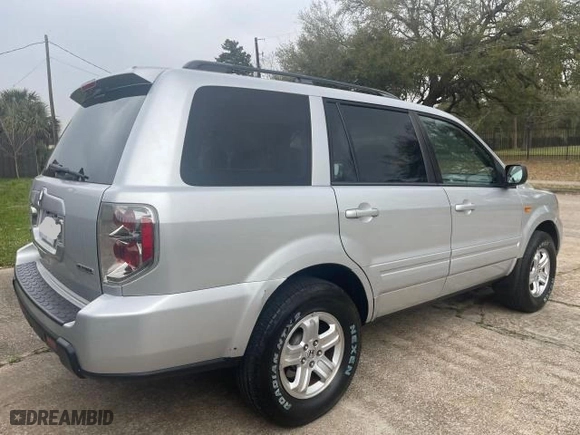 2008 Honda Pilot VP with VIN 5FNYF18208B012613, listed as a Copart auction lot 50108885 with 137,839 mi miles and Clean Title. Bid and sale history available at carsss.com. Image 4.