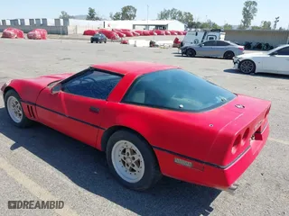 1985 Chevrolet Corvette with VIN 1G1YY0789F5103932, listed as a IAAI auction lot 42004684 with 116,413 mi miles. Bid and sale history available at carsss.com. Image 3.
