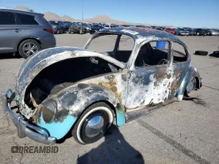 1961 Volkswagen Beetle with VIN 3538112, listed as a Copart auction lot 76119704 with Not Provided miles and Non Repairable. Bid and sale history available at DreamBid. Image 1.