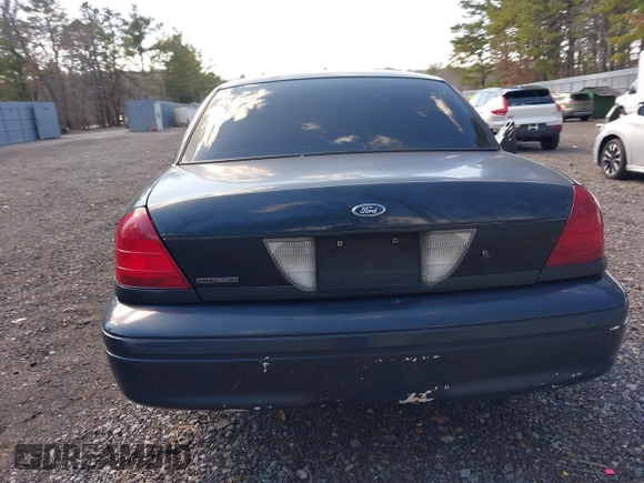 2006 Ford Police Interceptor z VIN 2FAHP71W86X156281, wystawiony jako IAAI lot #41751681 z przebiegiem 125 664 mil mil oraz . Historia ofert i sprzedaży dostępna na DreamBid. Obrazek 16.