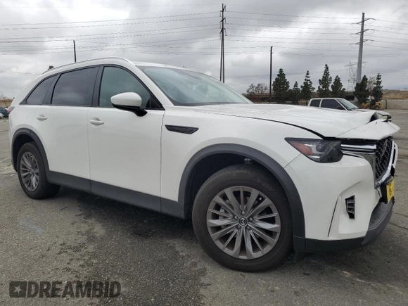 2024 Mazda CX-90 Select z VIN JM3KKAHD5R1187895, wystawiony jako Copart lot #53903385 z przebiegiem 4 639 mil mil oraz Szkoda całkowita • Salvage title. Historia ofert i sprzedaży dostępna na DreamBid. Obrazek 4.