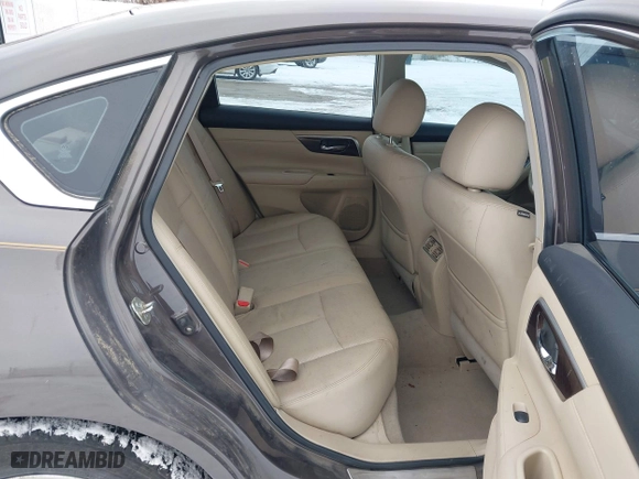 2013 Nissan Altima 2.5 SL with VIN 1N4AL3AP8DN541191, listed as a IAAI auction lot 41200461 with 125,409 mi miles. Bid and sale history available at carsss.com. Image 8.