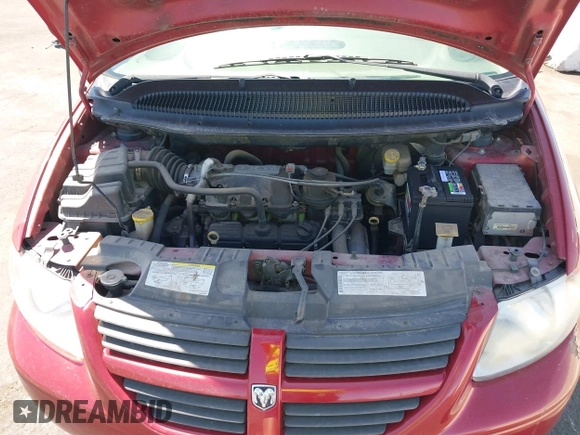 2006 Dodge Caravan SXT with VIN 1D4GP45R16B732002, listed as a IAAI auction lot 42157772 with 162,135 mi miles and . Bid and sale history available at carsss.com. Image 10.