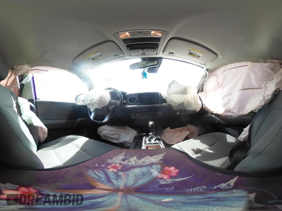 2021 Toyota Tacoma SR z VIN 5TFCZ5AN5MX265181, wystawiony jako IAAI lot #42077902 z przebiegiem 102 192 mil mil oraz . Historia ofert i sprzedaży dostępna na DreamBid. Obrazek 18.