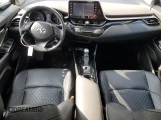 2022 Toyota C-HR XLE with VIN NMTKHMBX4NR146505, listed as a Copart auction lot 46410595 with 32,308 mi miles and Clean Title. Bid and sale history available at carsss.com. Image 8.