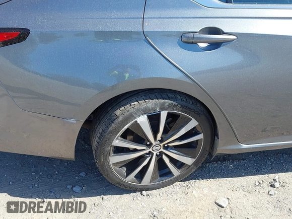 2019 Nissan Altima SR with VIN 1N4BL4CV0KC113145, listed as a IAAI auction lot 42127618 with 61,633 mi miles and . Bid and sale history available at DreamBid. Image 18.
