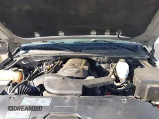 2006 Chevrolet Suburban LS 1WT with VIN 1GNEC16Z86J131163, listed as a IAAI auction lot 42345045 with 211,272 mi miles and . Bid and sale history available at DreamBid. Image 10.