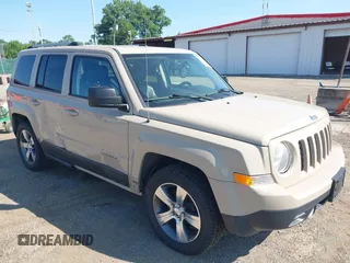 2017 Jeep Patriot High Altitude с VIN 1C4NJPFA2HD203908, выставлен на аукционе IAAI как лот 42757095 с пробегом 115 193 миль миль и . История ставок и продаж доступна на DreamBid. Изображение 1.
