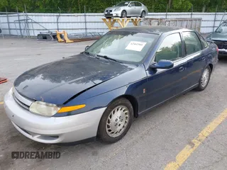 2001 Saturn LS z VIN 1G8JU52F91Y520315, wystawiony jako IAAI lot #42462566 z przebiegiem Nie podano mil oraz . Historia ofert i sprzedaży dostępna na DreamBid. Obrazek 2.