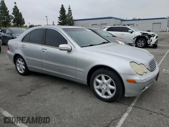 2001 Mercedes-Benz C 320 with VIN WDBRF64J01F124150, listed as a Copart auction lot 50624475 with Not Provided miles and Clean Title. Bid and sale history available at DreamBid. Image 4.