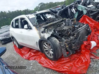 2020 BMW X5 sDrive40i with VIN 5UXCR4C08L9C07579, listed as a IAAI auction lot 41871208 with Not Provided miles and . Bid and sale history available at DreamBid. Image 1.